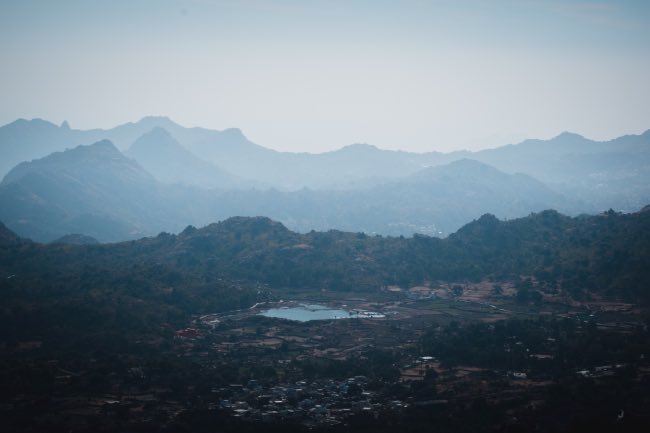 How Far is Mount Abu from Udaipur?