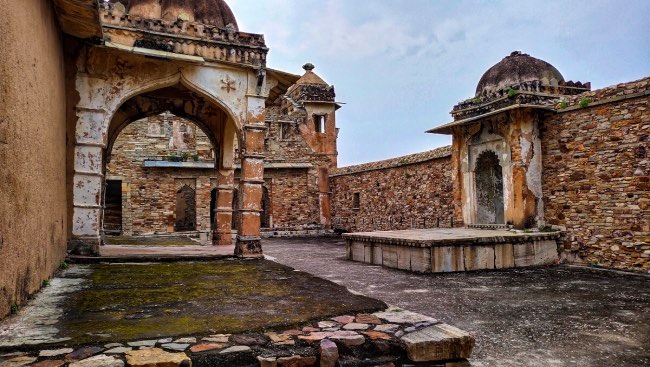 Why should You Visit Chittorgarh?